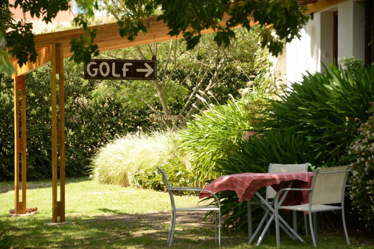 Вилла Golf - Casa De Huespedes Тандил Экстерьер фото